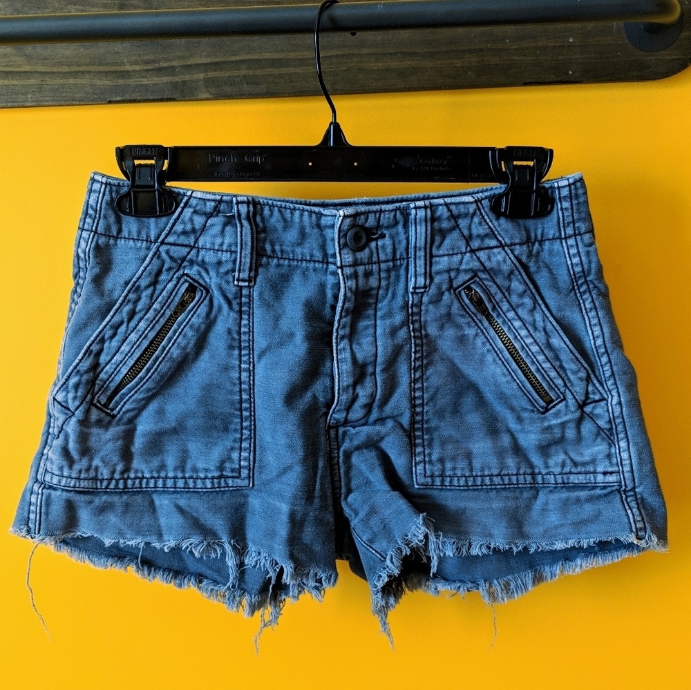❤️AE VINTAGE HI RISE SHORTS❤️